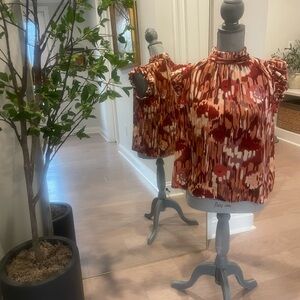 Stylish Ulla Johnson Fall Colored Velvet Shirt with Capped Sleeves